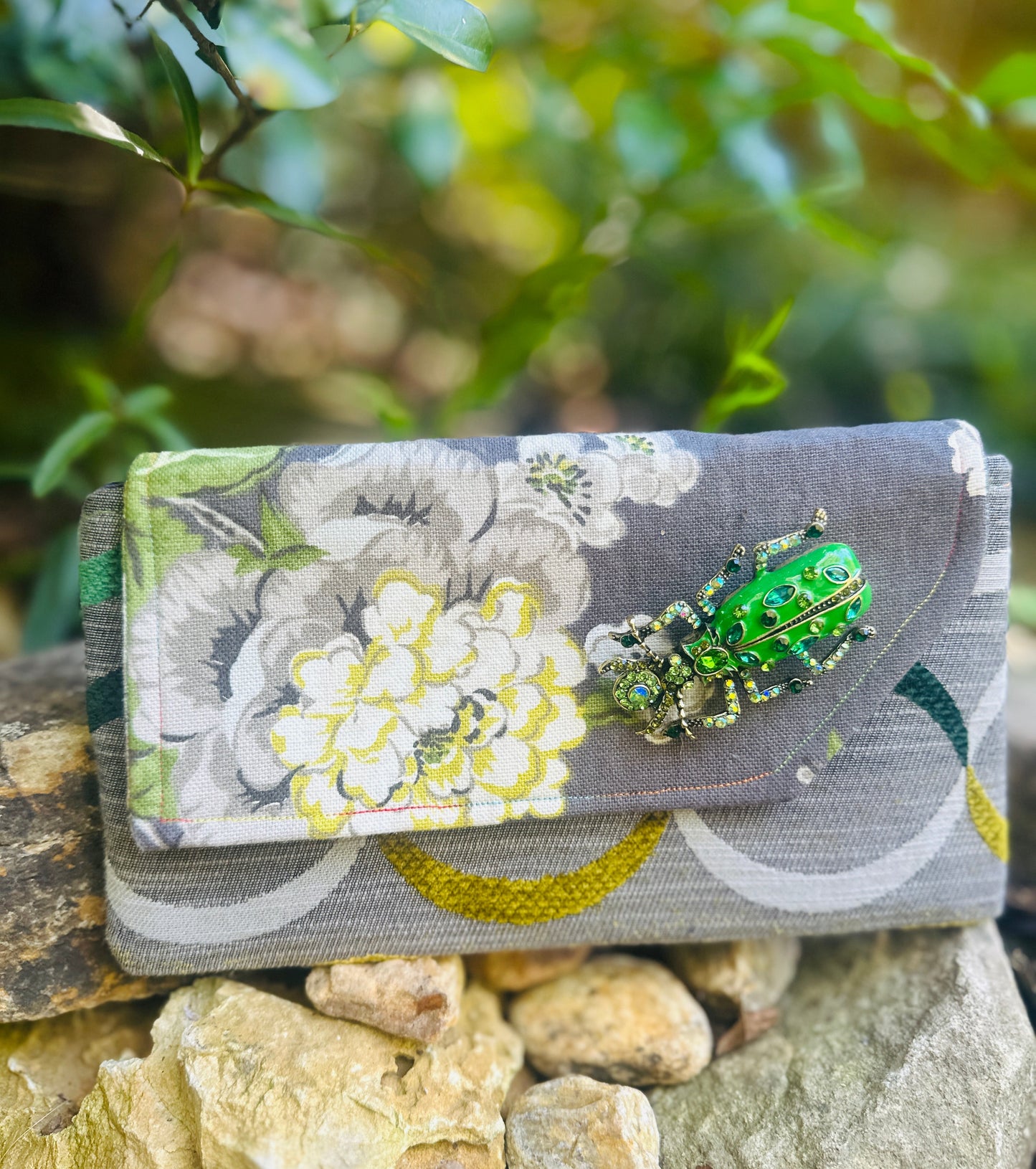 Clutch bag