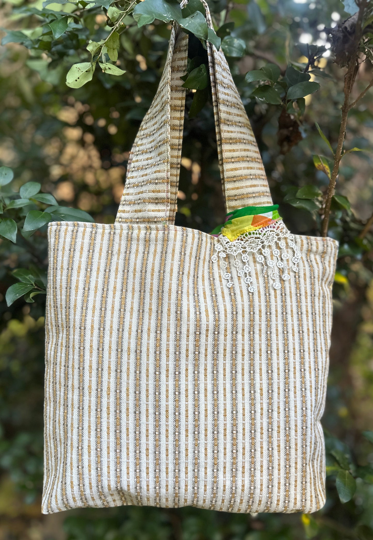 Tote bag